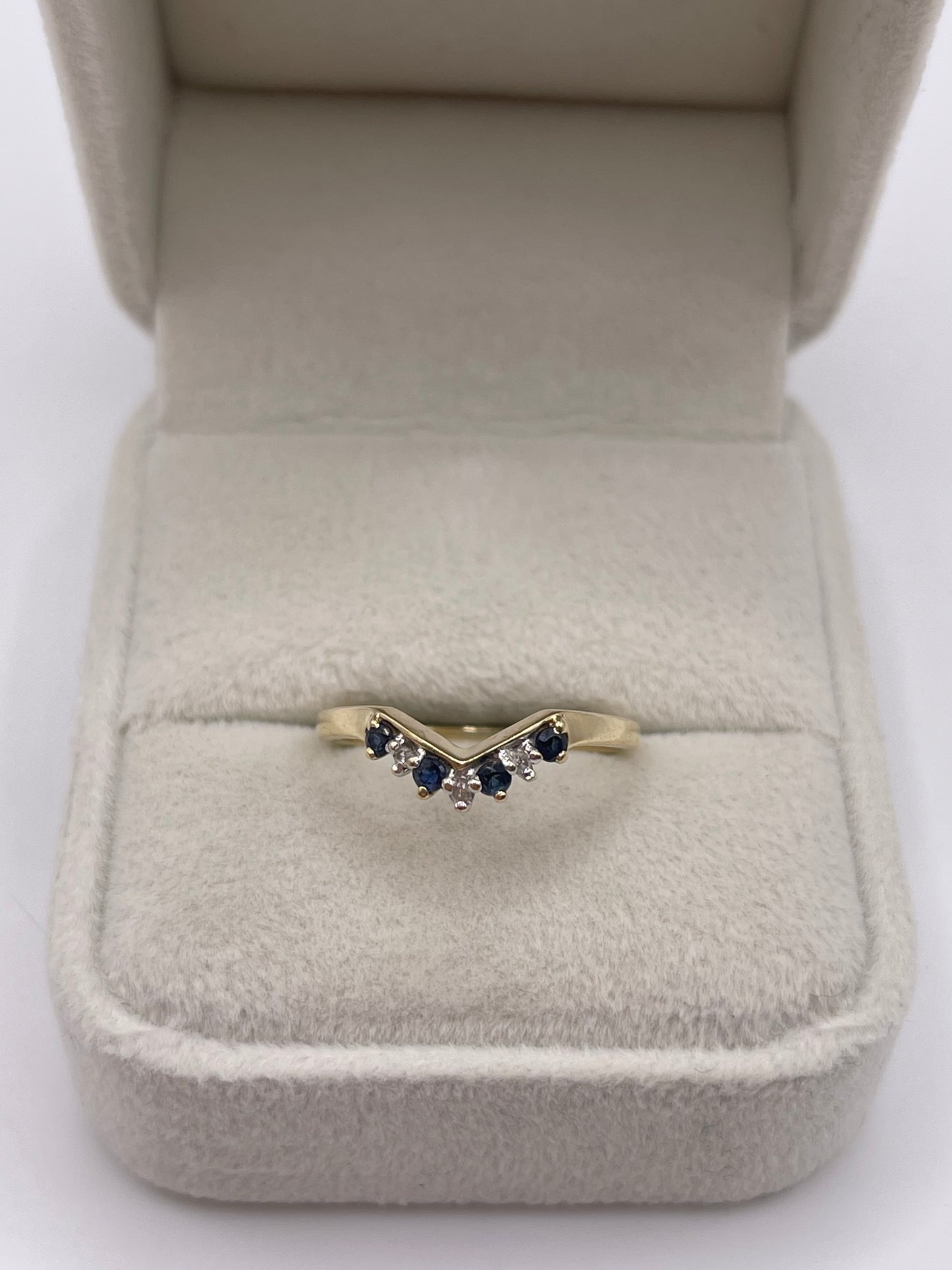 9ct gold sapphire and diamond wishbone ring