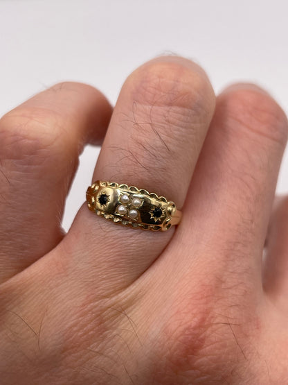 9ct gold sapphire and pearl ring