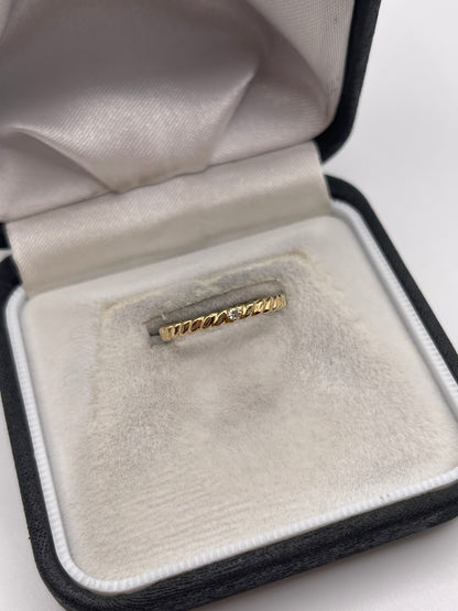 9ct gold diamond ring
