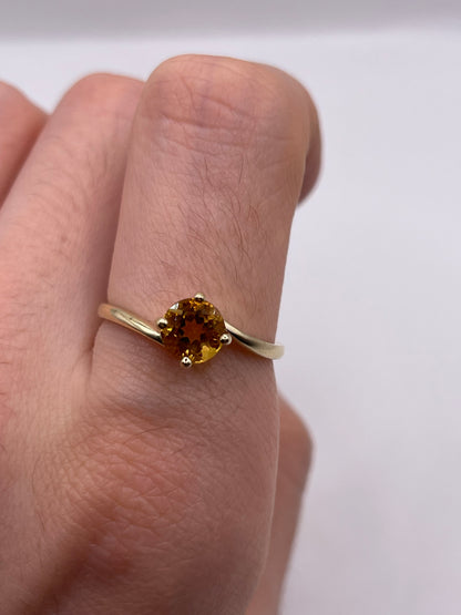 9ct gold citrine ring
