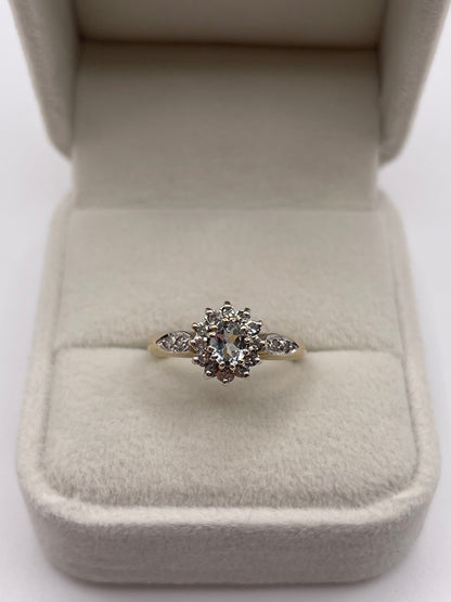 9ct gold aquamarine and diamons ring