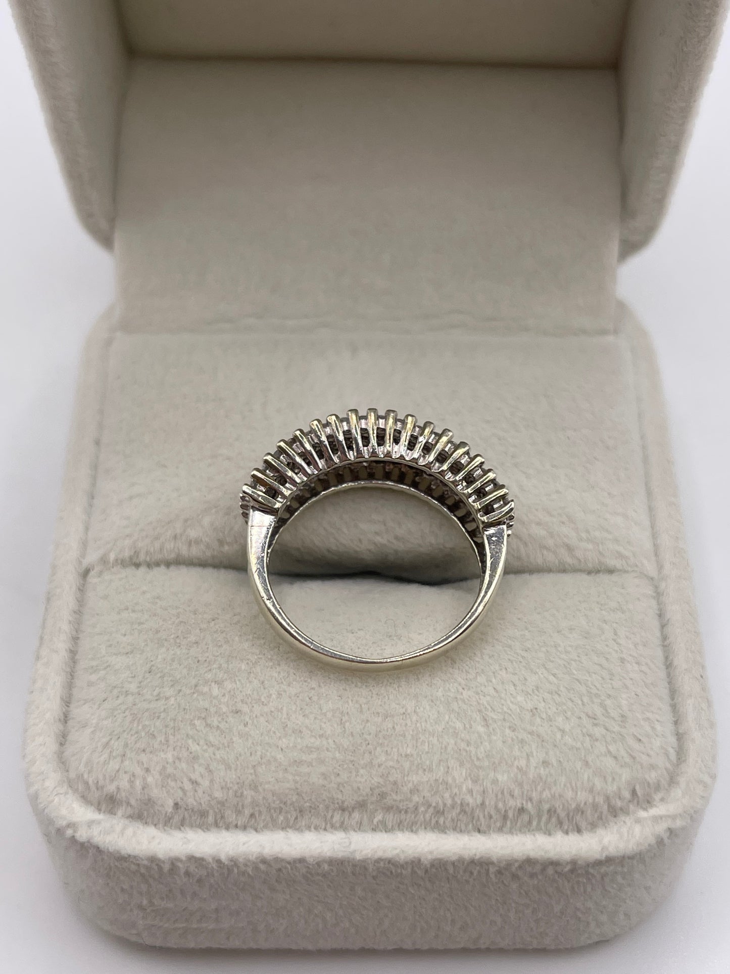 9ct white gold 1.75ct diamond cluster ring