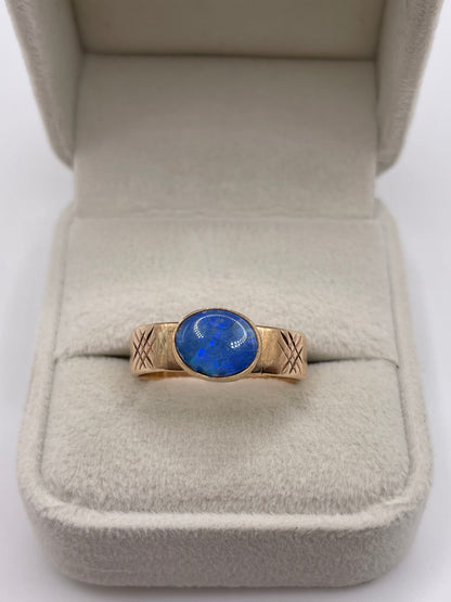 9ct gold opal doublet ring