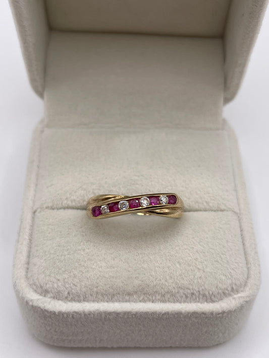 9ct gold ruby and cz ring