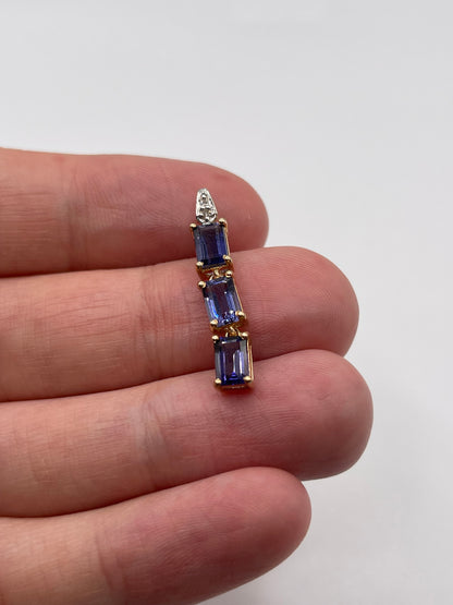 9ct gold iolite and diamond pendant
