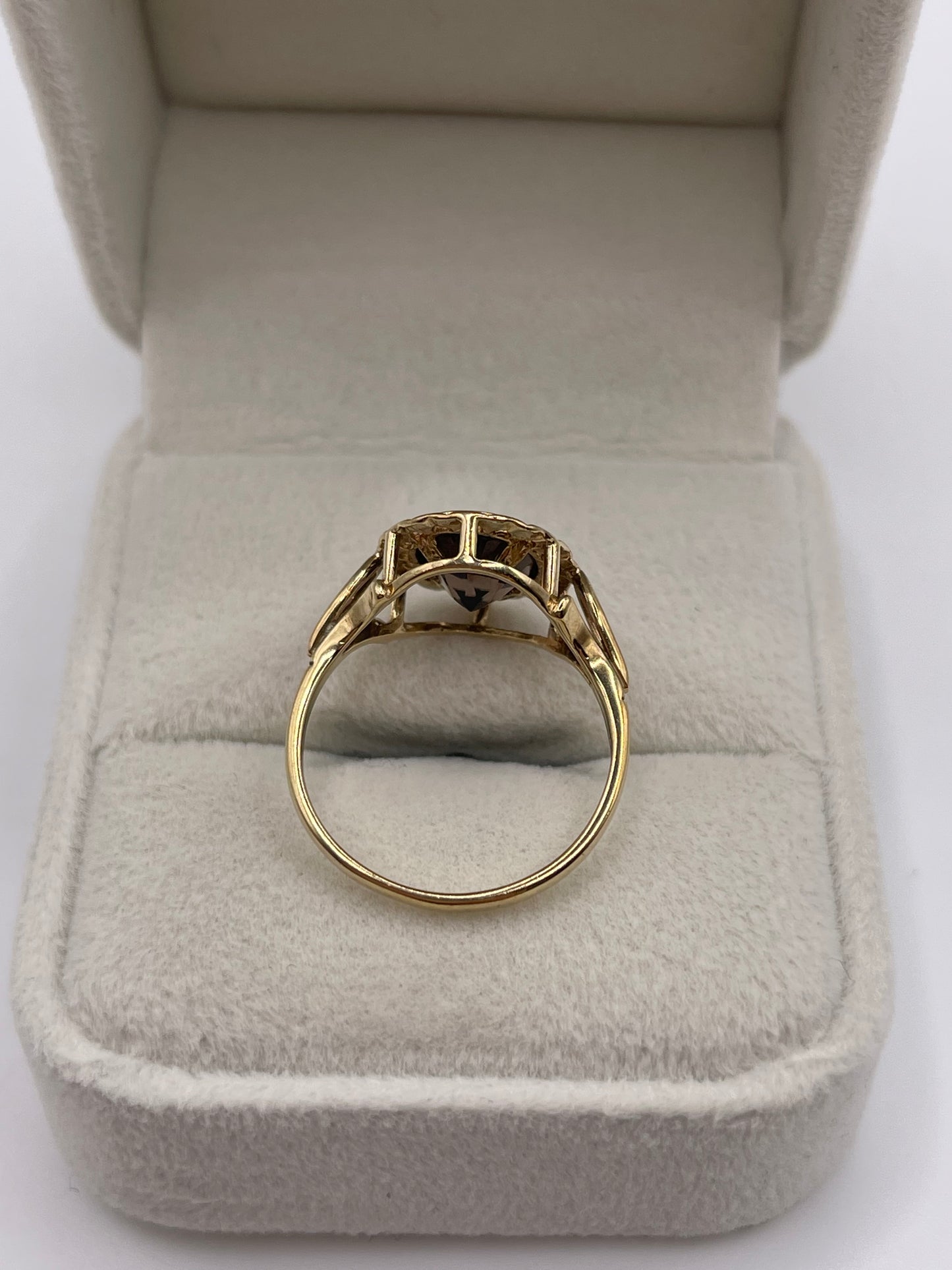 9ct gold Smokey quartz ring
