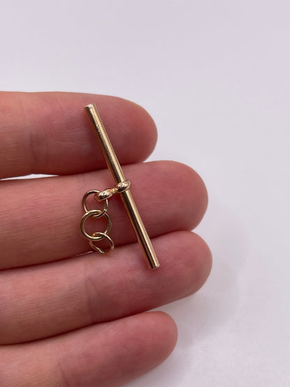 9ct rose gold t bar pendant