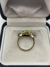 Load image into Gallery viewer, 9ct gold quartz ring
