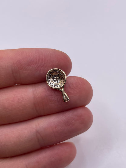 9ct gold diamond cluster pendant