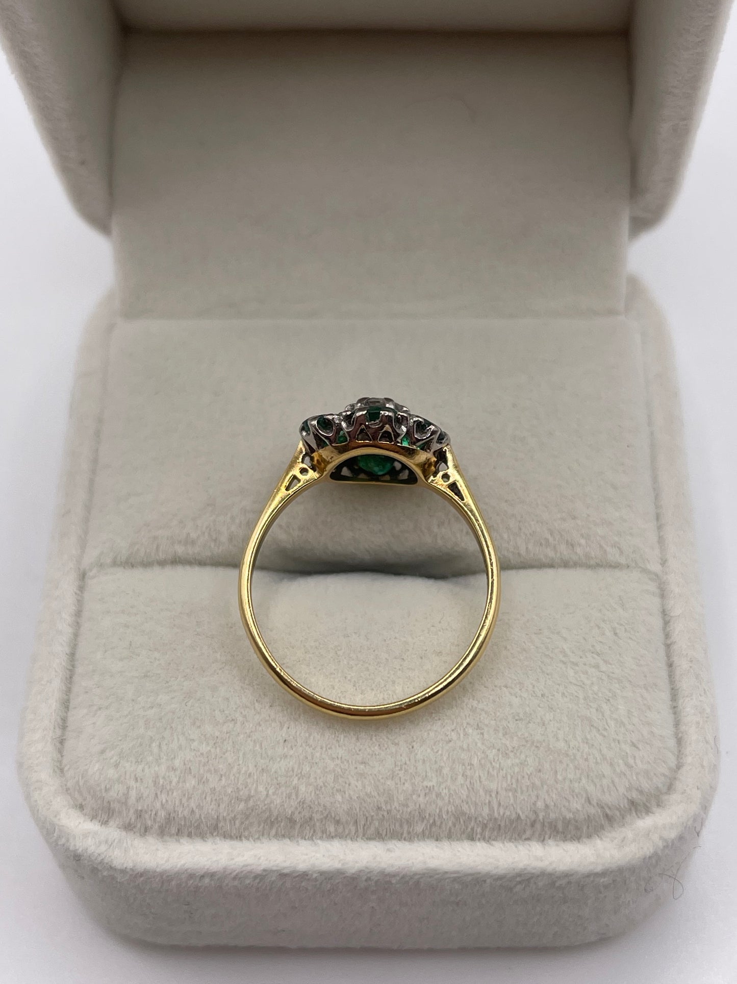18ct gold emerald and diamond ring