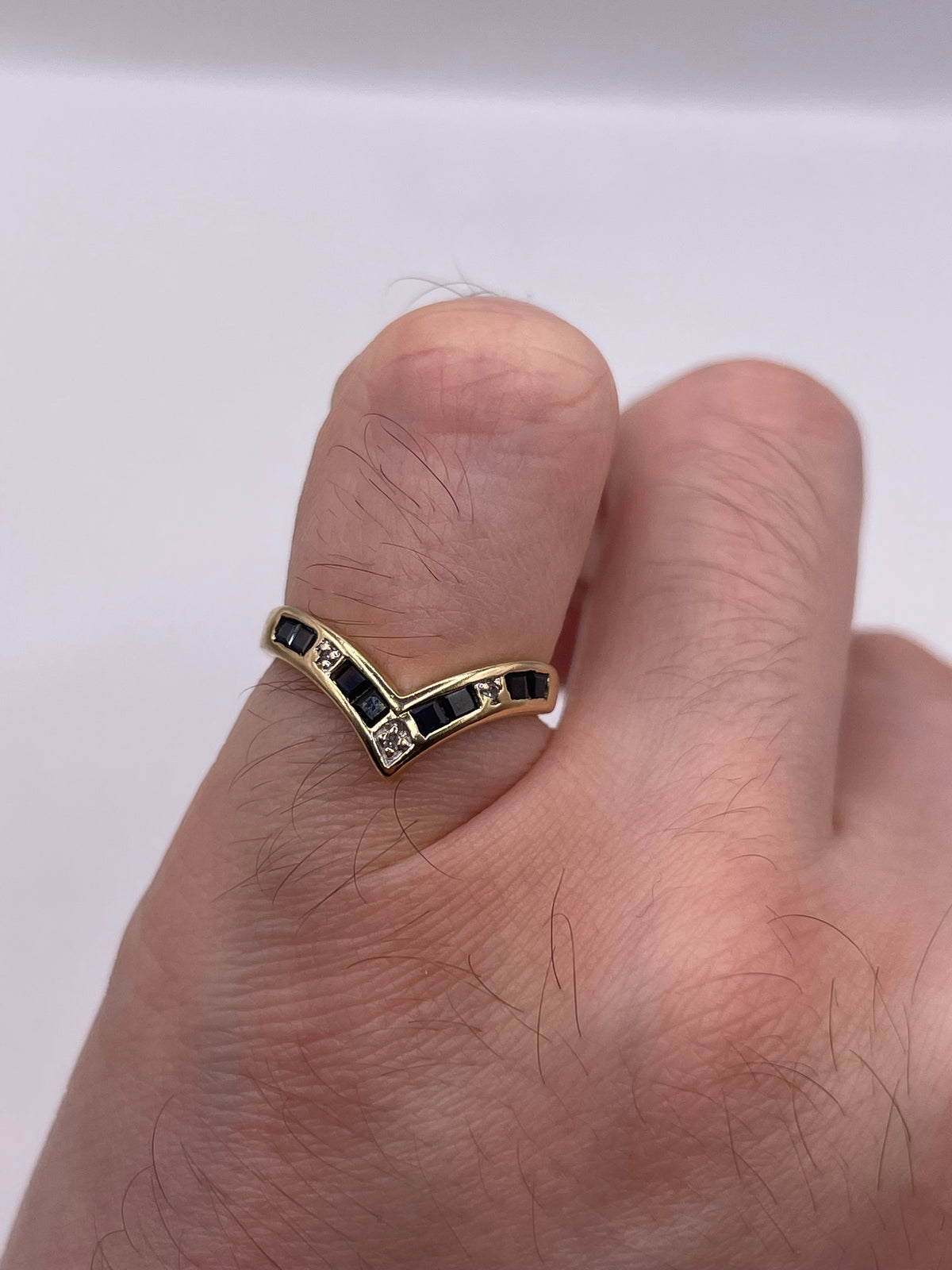 9ct gold sapphire and diamond wishbone ring