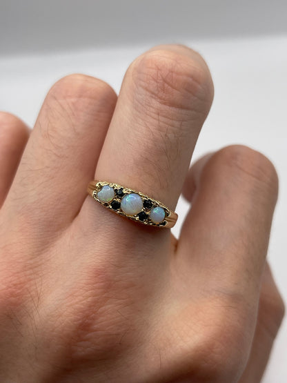 9ct gold opal and sapphire ring