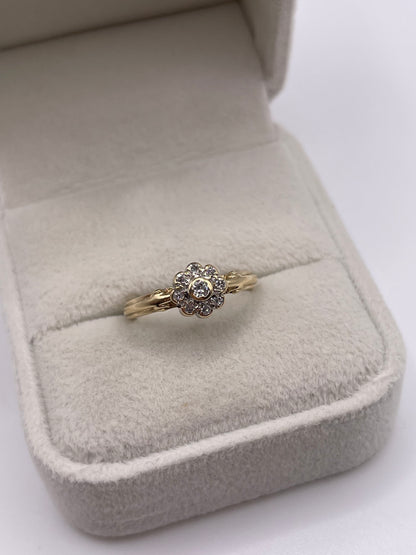 9ct gold diamond cluster ring
