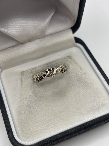 9ct gold sapphire and diamond ring