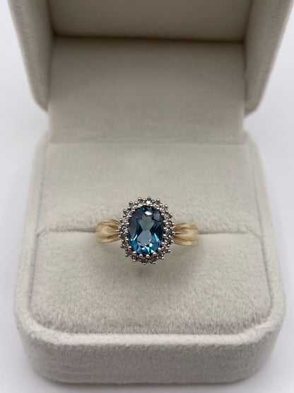 9ct gold blue topaz and diamond ring