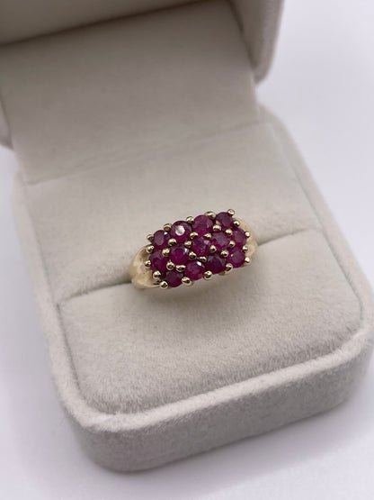 9ct gold ruby cluster ring