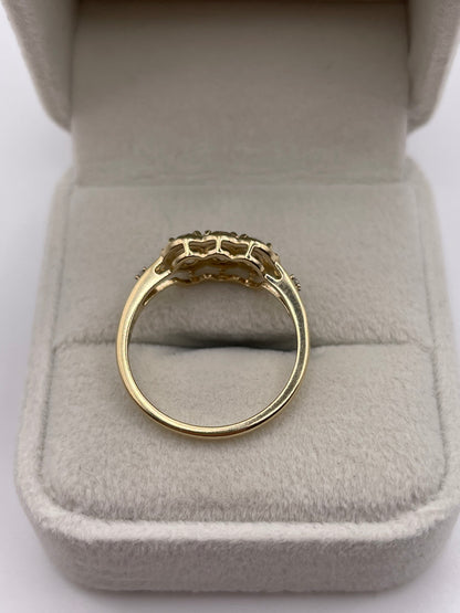 9ct gold quartz and zircon ring