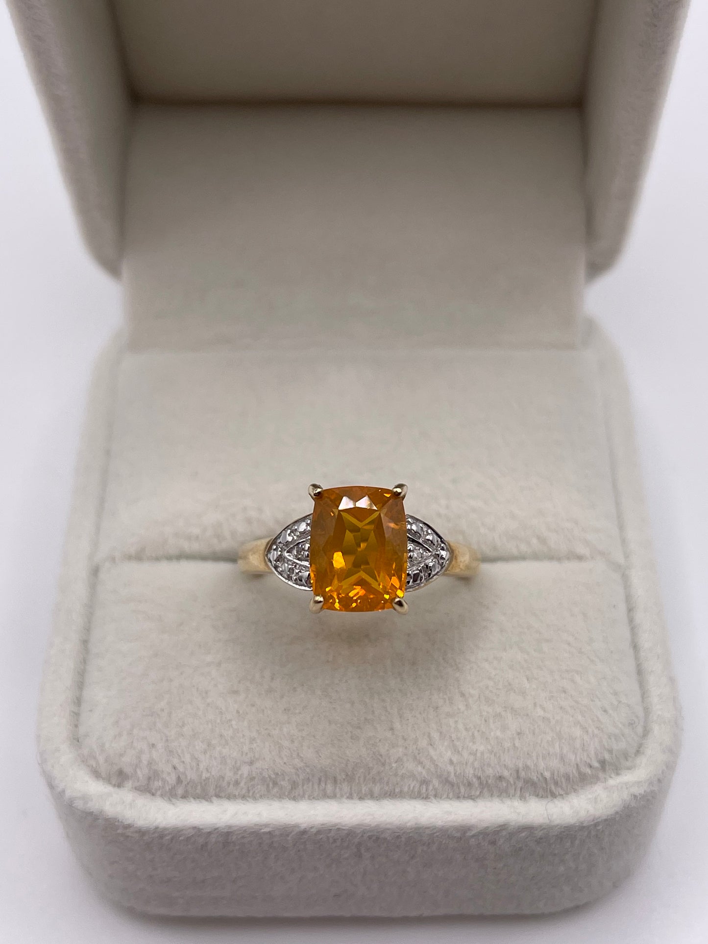 9ct gold opal and diamond ring