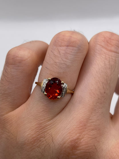 9ct gokd quartz and diamond ring