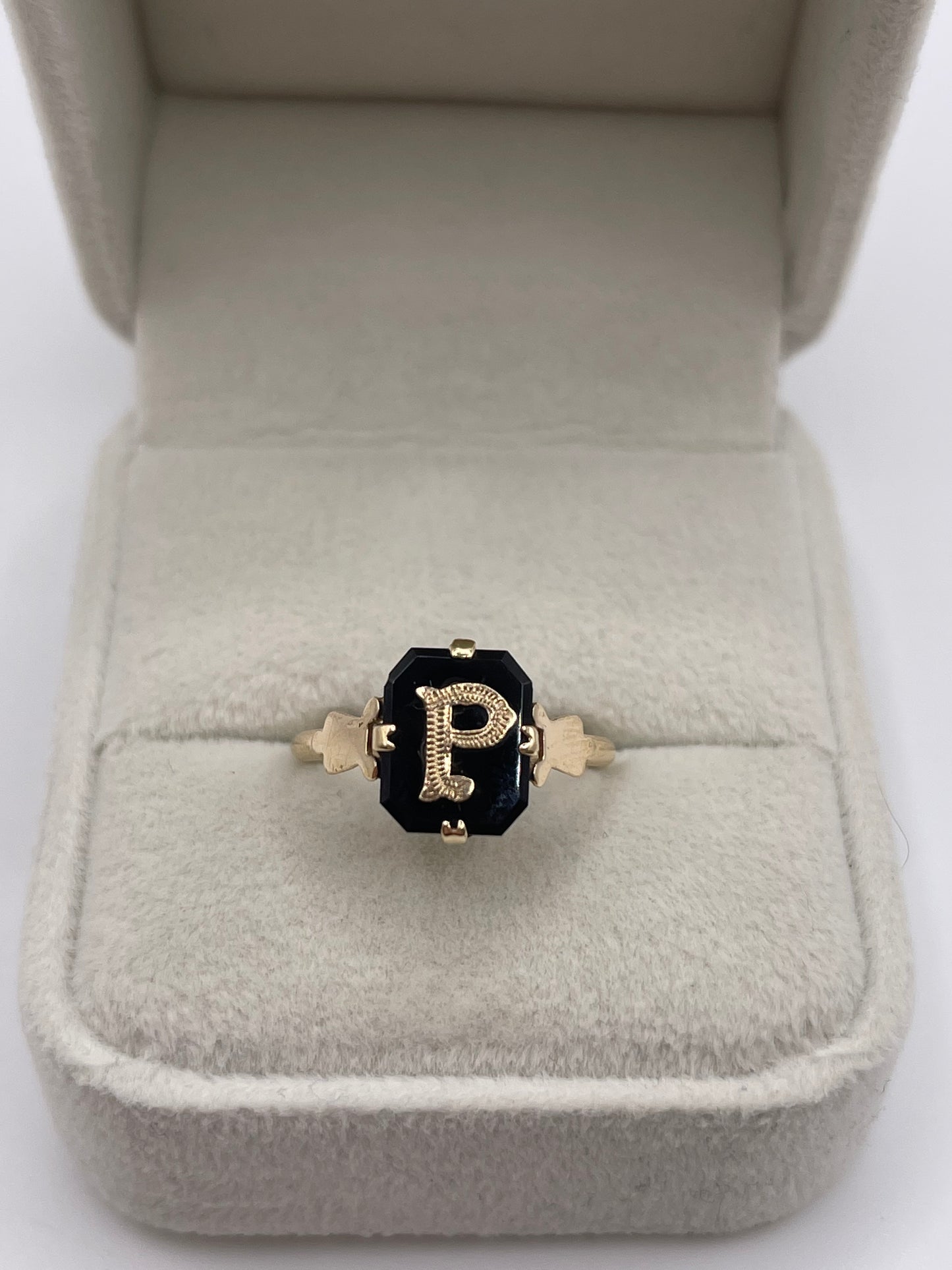 9ct gold onyx initial ring
