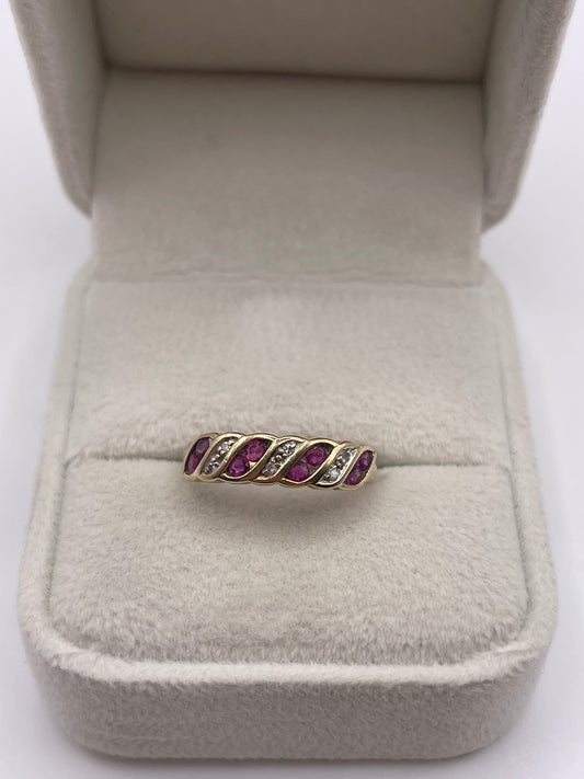 9ct gold ruby and diamond ring