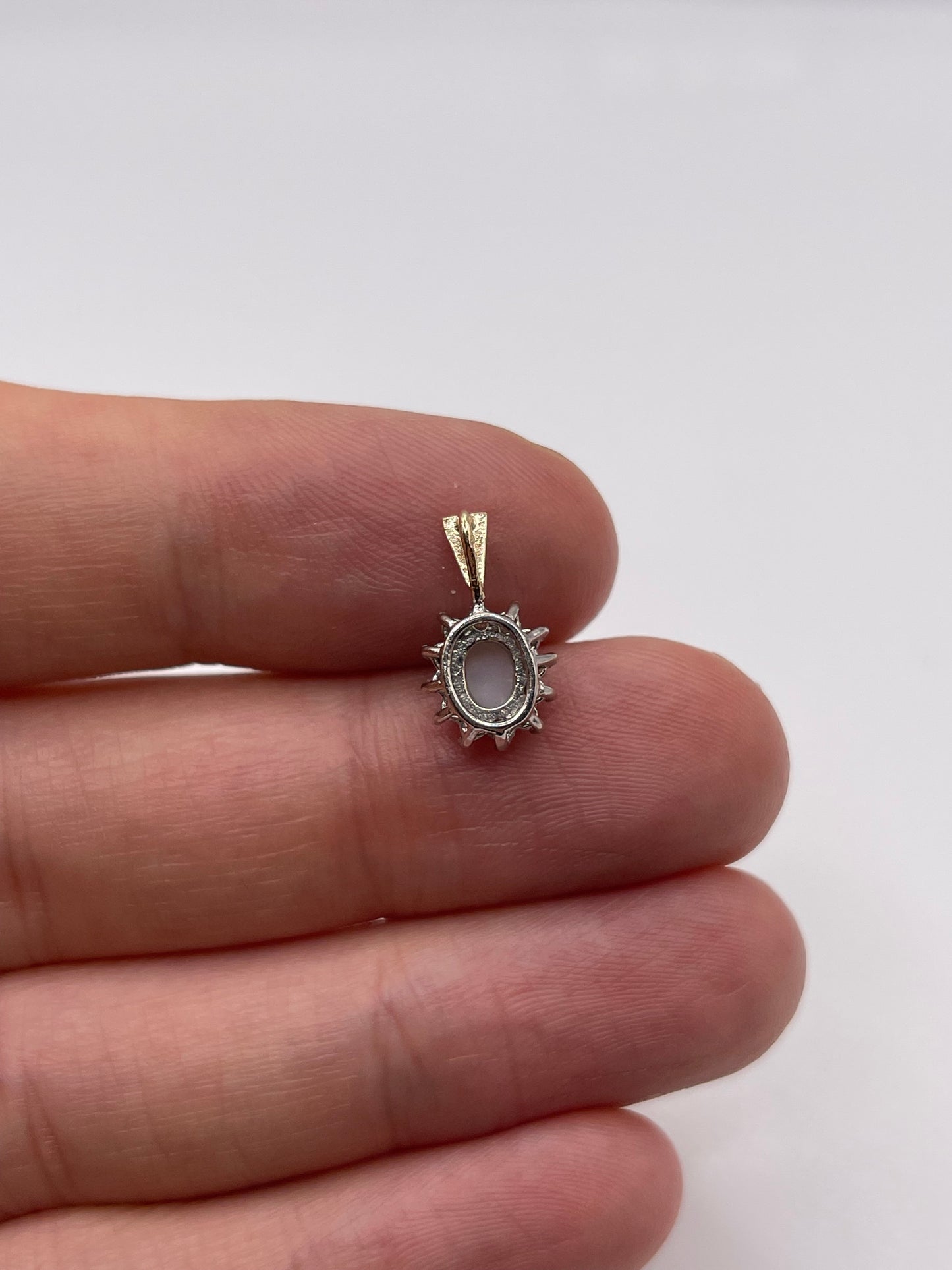 9ct gold opal and diamond pendant