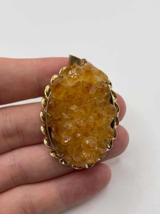 9ct gold citrine pendant