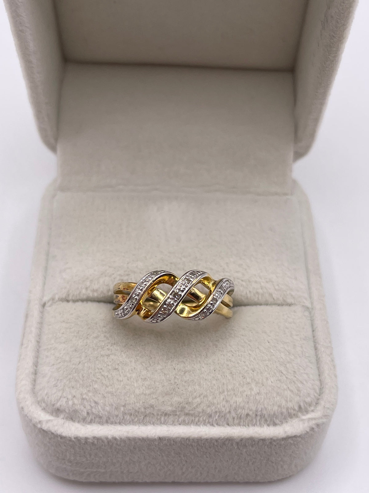 9ct gold diamond knot ring