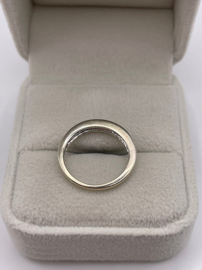 9ct white gold blue diamond ring