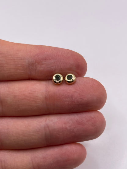 9ct gold emerald earrings