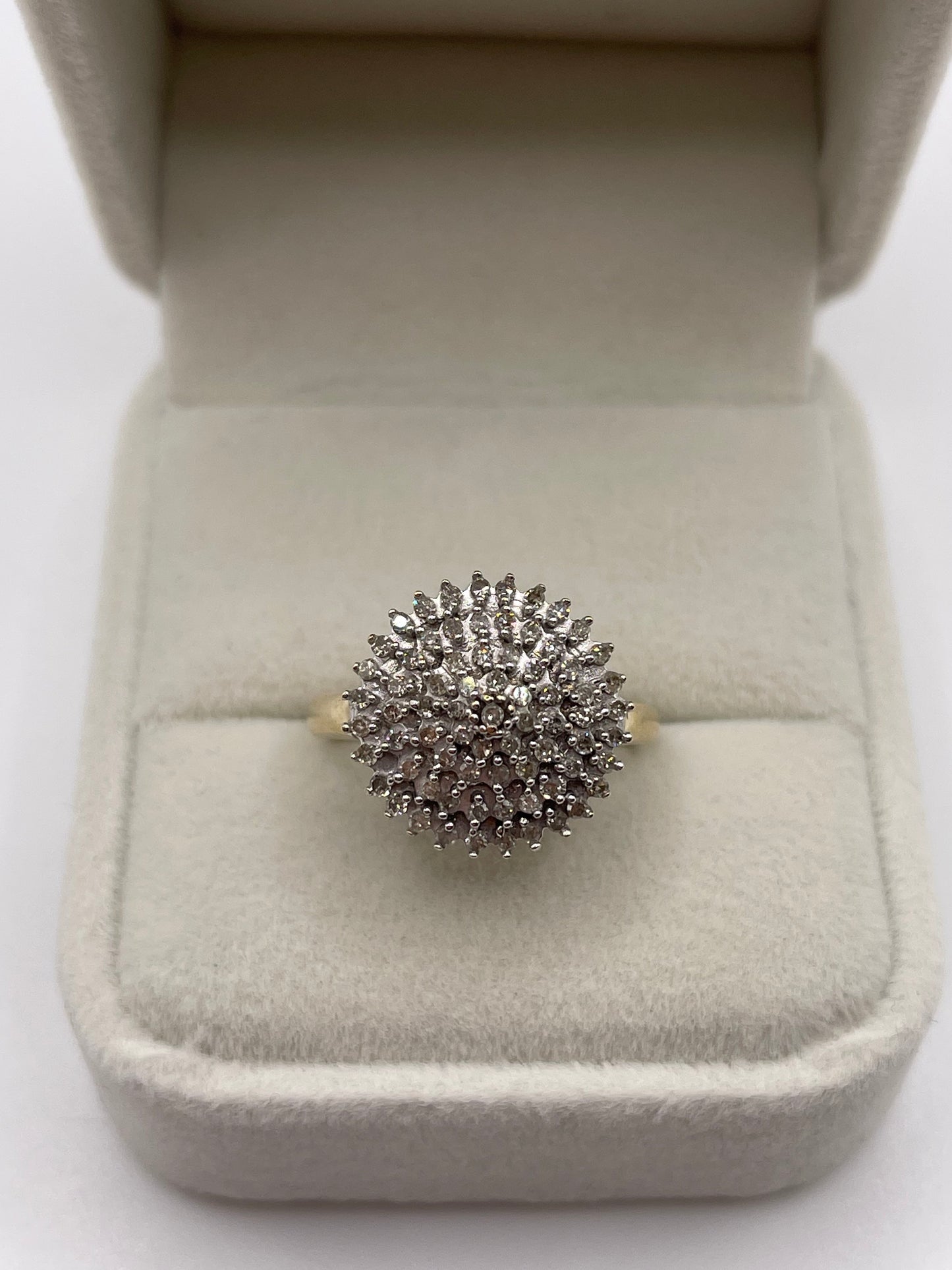 9ct gold diamond cluster ring