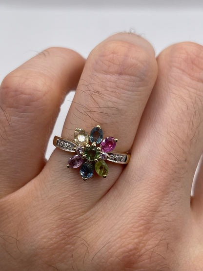 9ct gold sapphire and diamond ring