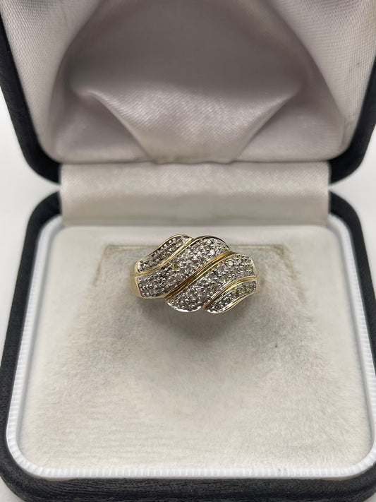 9ct gold diamond cluster ring