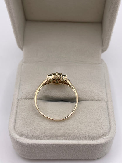 9ct gold sphene and diamond ring