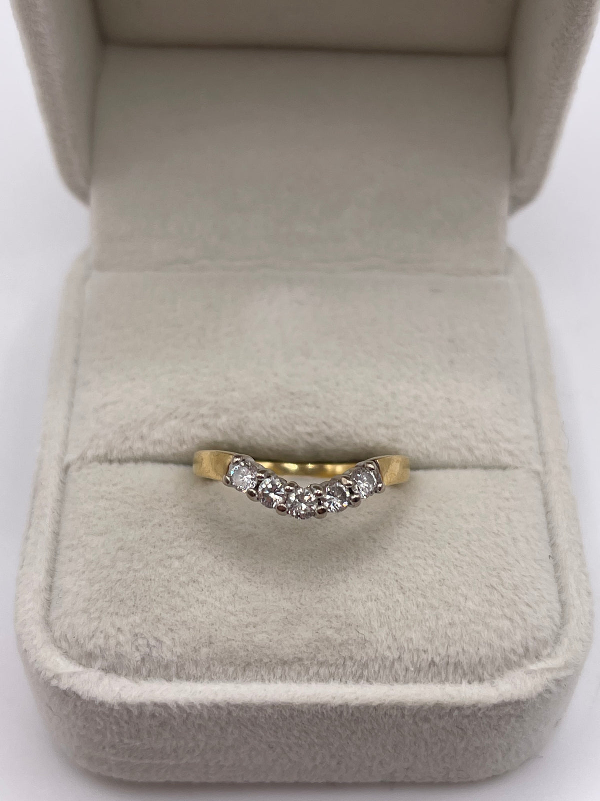18ct gold diamond wishbone ring