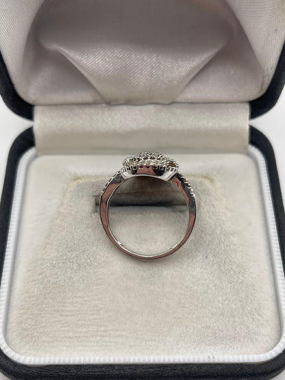 9ct white gold diamond cluster ring