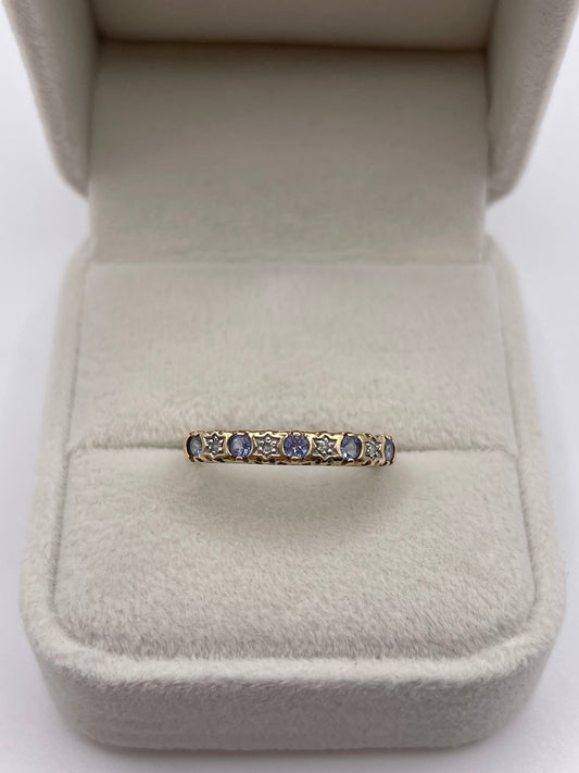 9ct gold tanzanite and diamond ring