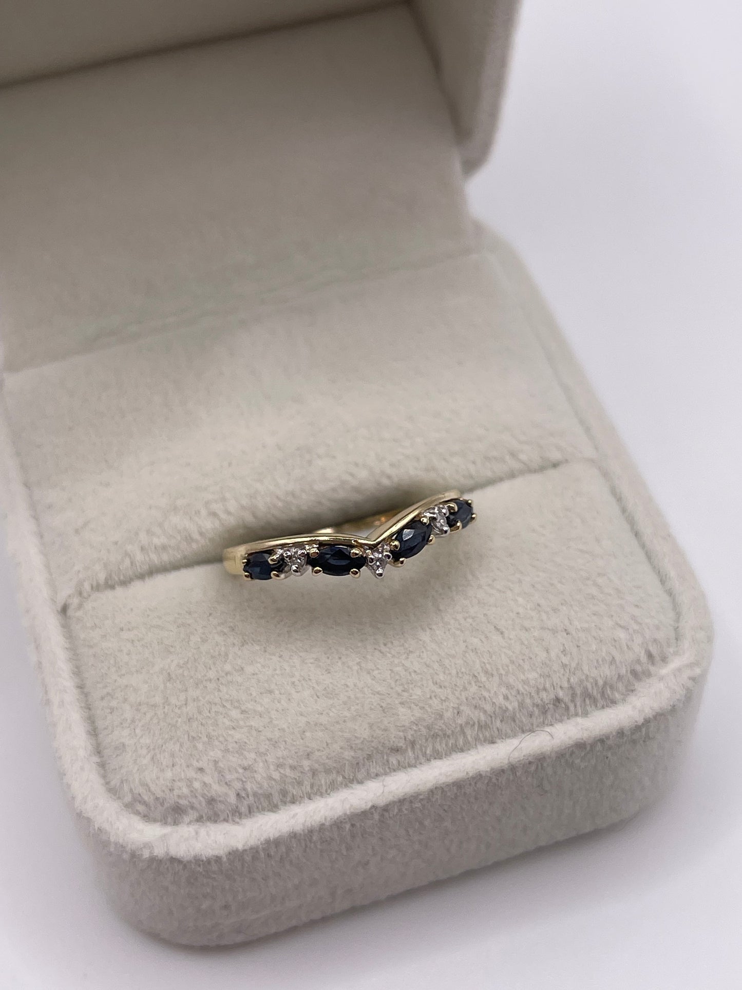 9ct gold sapphire and diamond wishbone ring