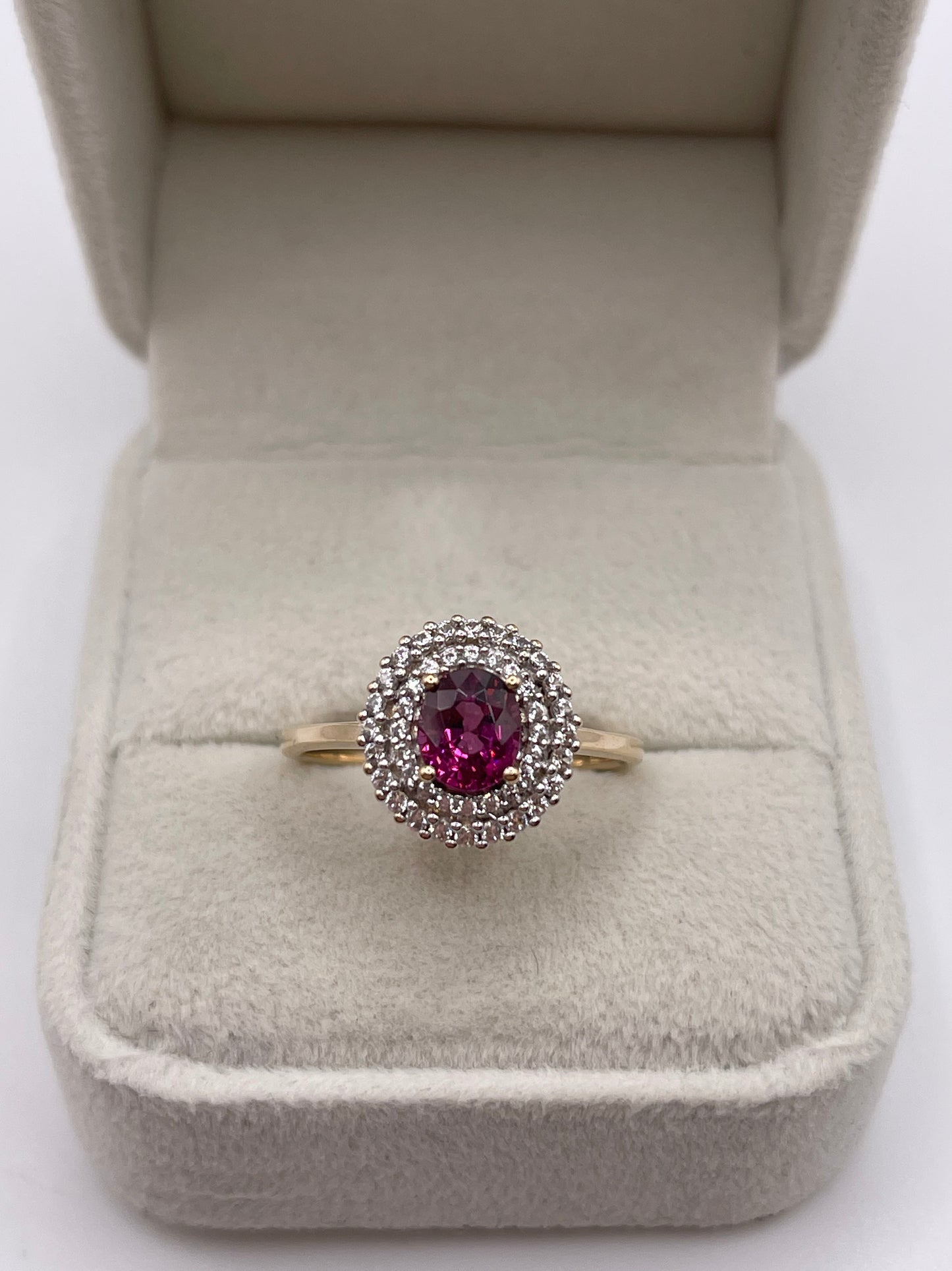 9ct gold spinel and zircon ring