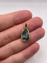 Load image into Gallery viewer, 9ct gold gemstone pendant
