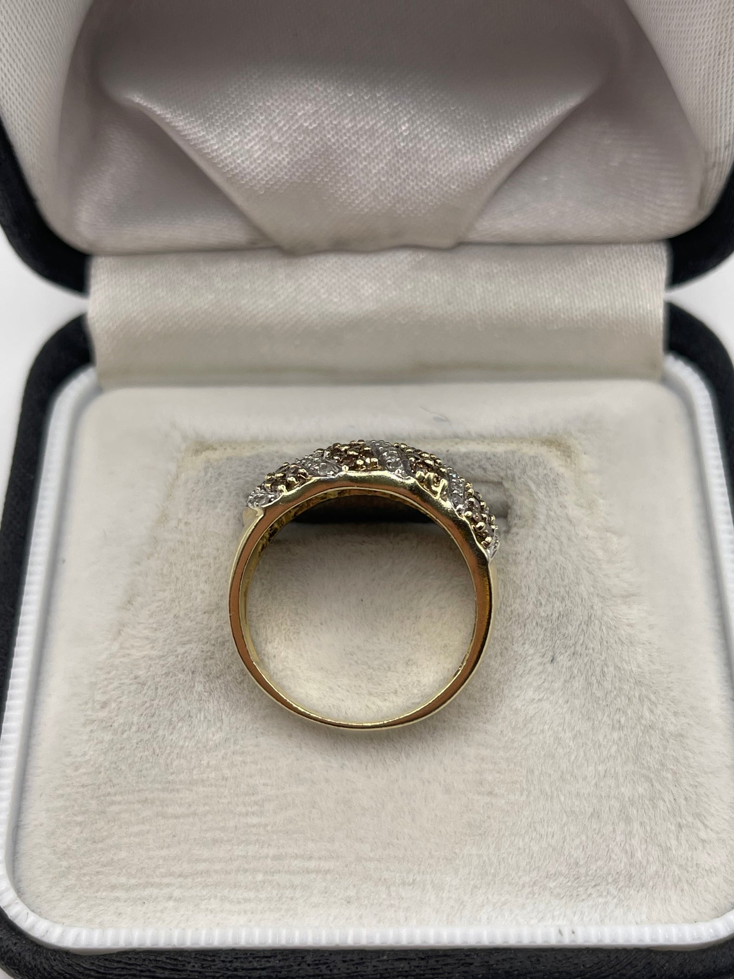 9ct gold diamond cluster ring