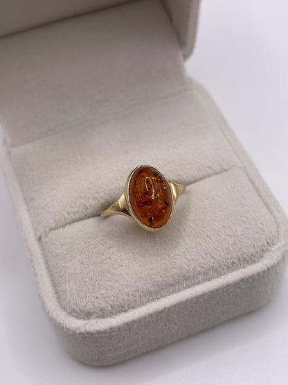 9ct gold amber ring