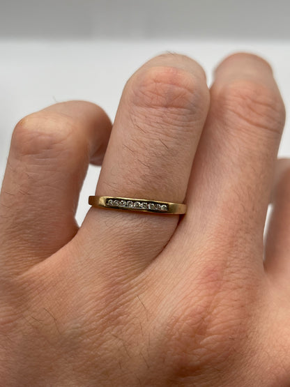 9ct gold diamond ring