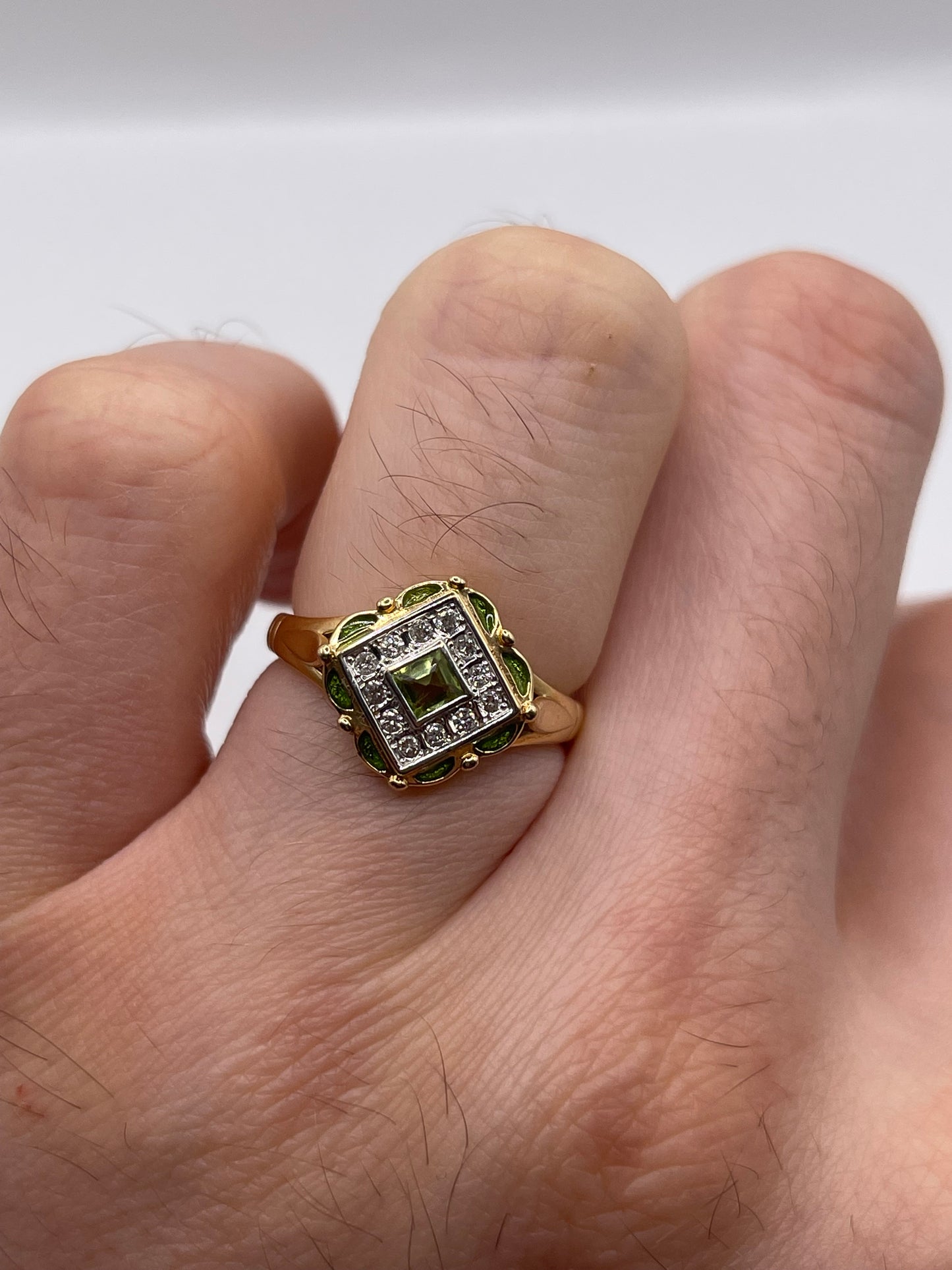 14ct gold enamel, peridot and diamond ring