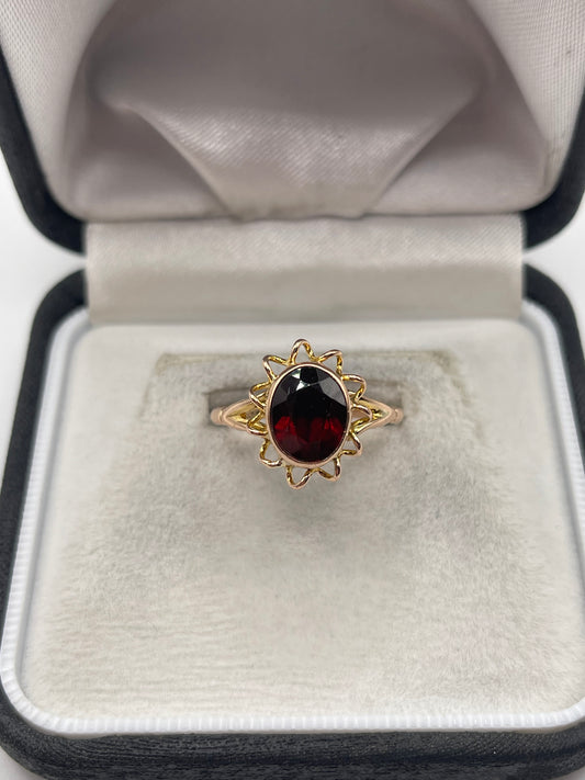 9ct rose gold garnet ring