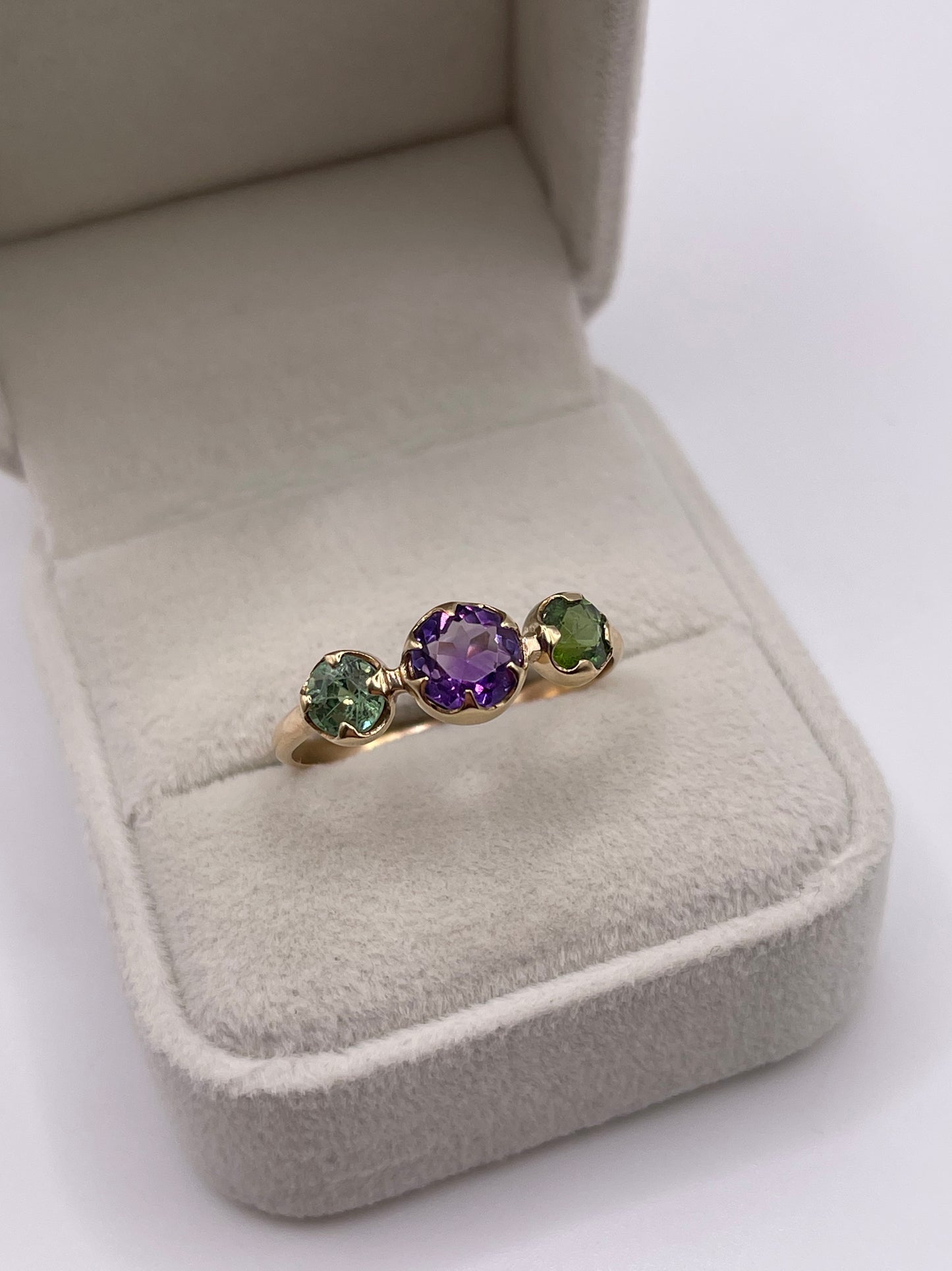 9ct gold amethyst and paste ring