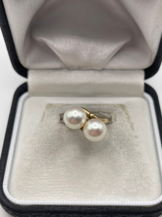 9ct gold pearl twist ring