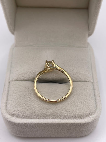 9ct gold aquamarine and diamond ring