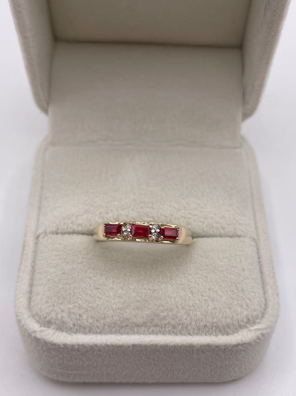 9ct gold spinel and diamond ring