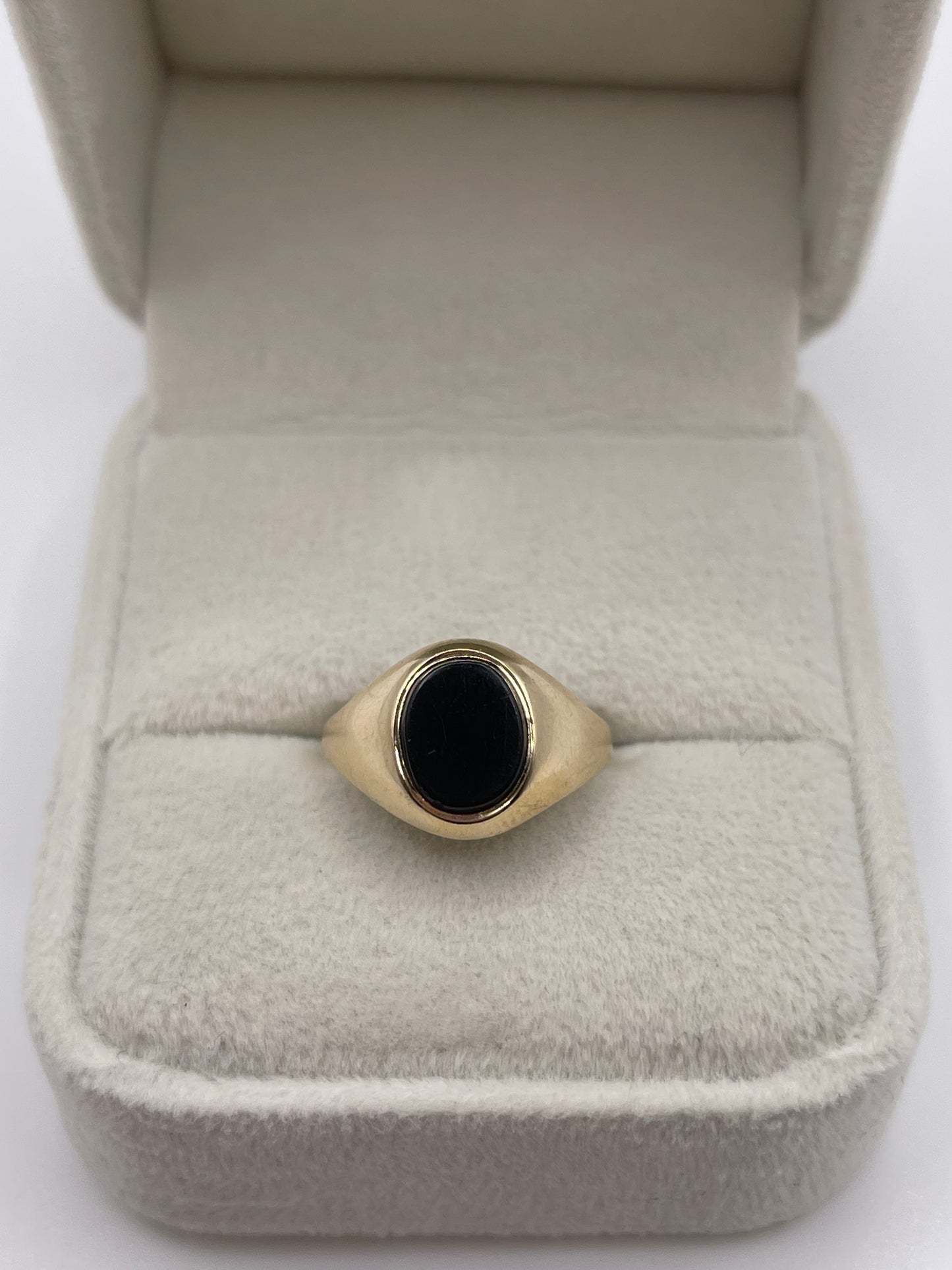 9ct gold onyx signet ring